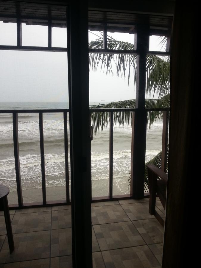 La Delphina Bed And Breakfast Bar And Grill La Ceiba Ngoại thất bức ảnh